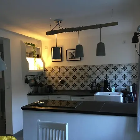 Haus Finchen - Alte Naeherei *